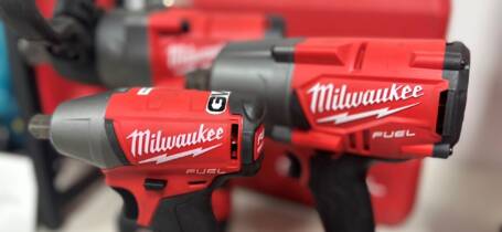 Torque Wrenches Explained: Manual vs. Battery-Powered